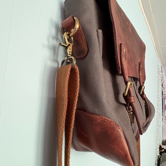 Aaron Leather messenger bag - Picture 11 of 16